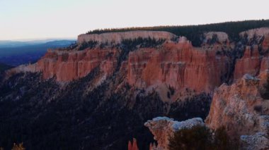 Utah 'ın en güzel simgesi. Ünlü Bryce Canyon Ulusal Parkı.