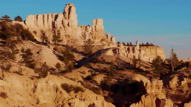 Fantástica vista sobre el maravilloso Cañón Bryce en Utah — Vídeos de Stock