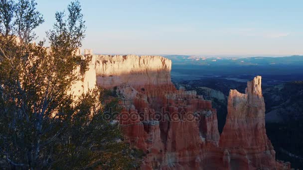 Punto di riferimento più bello dello Utah - il famoso Parco Nazionale del Bryce Canyon — Video Stock