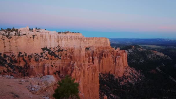 Det vackraste landmärket i Utah - den berömda nationalparken Bryce Canyon — Stockvideo