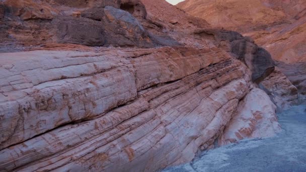 Úžasná mozaika Canyon kalifornské Death Valley National Park — Stock video