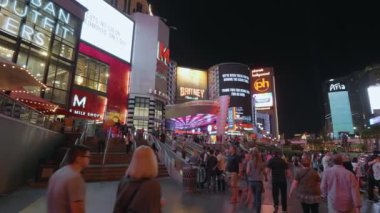 Planet Hollywood Kumarhanesi 'nde Las Vegas turistleri - LAS VEGAS-NEVADA, 11 Ekim 2017