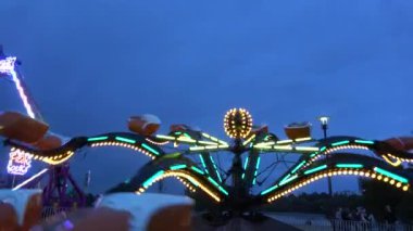 Tusla 'daki Ekim Festivali' nde eğlenceli sürüş eğlenceleri - TULSA-OKLAHOMA, 21 Ekim 2017