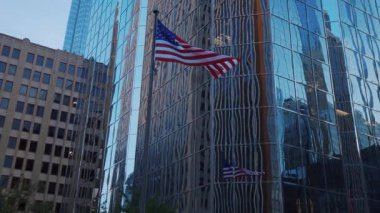 Oklahoma City 'den Modern Office Buidling ve Falg - OKLAHOMA CITY-OKLAHOMA, Ekim 21.2017