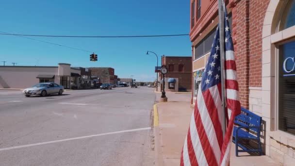 Piękne centrum miasta Stroud - małe miasteczko w Oklahomie - OKLAHOMA CITY-OKLAHOMA, 21 października 2017 — Wideo stockowe