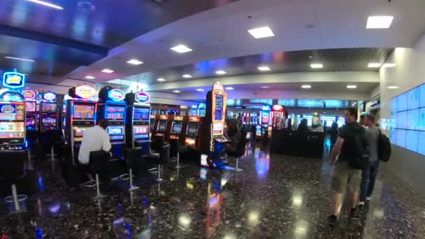 Máquinas Tragamonedas Aeropuerto Internacional Mccarran Las Vegas — Vídeo de stock