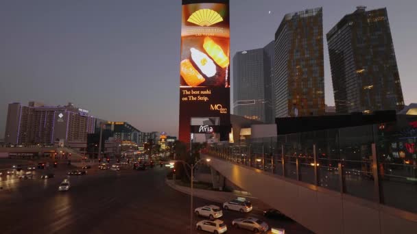 Mandarim Oriental Las Vegas à noite - LAS VEGAS-NEVADA, OUTUBRO 11, 2017 — Vídeo de Stock