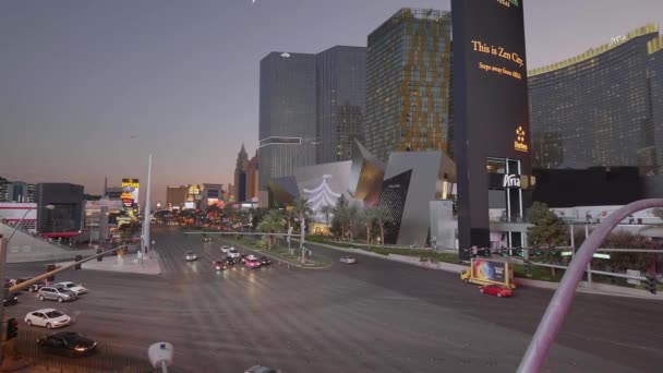 Fantastiska Las Vegas strip på kvällen - Las Vegas-Nevada, 11 oktober 2017 — Stockvideo