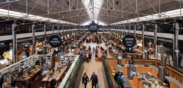 Szabadidő Piac Lisszabonban Más Néven Mercado Ribeira Lisszabon Portugália 2019 — Stock Fotó