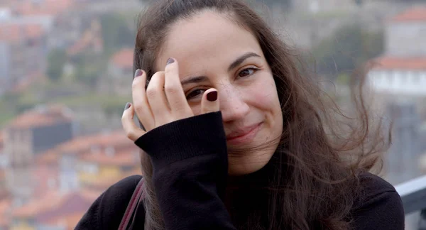 Портрет молодой турецкой женщины — стоковое фото