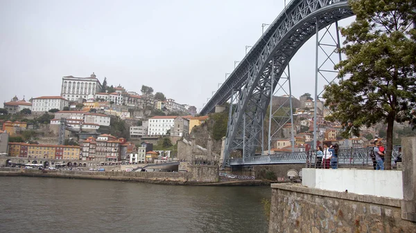 Porto Daki Ünlü Dom Luis Köprüsü Seyahat Çekimi — Stok fotoğraf