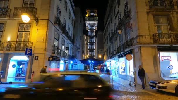 Nocne Życie Zabytkowej Dzielnicy Alfama Lizbonie Materiał Filmowy Czasie — Wideo stockowe