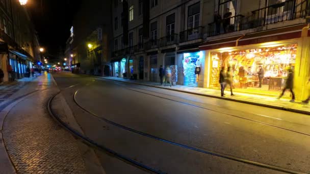 Nachtleben Historischen Alfama Viertel Von Lisbon Zeitraffer Aufnahmen — Stockvideo