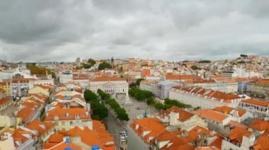 Lizbon 'un tarihi Alfama bölgesi - hava aracı görüntüleri