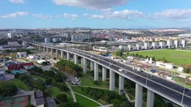 Yukarıdan Lizbon turu Vasco da Gama Köprüsü