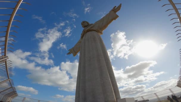 Primer Plano Estatua Cristo Colina Lisboa Almada Llamado Cristo Rei — Vídeo de stock