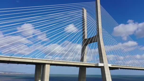 Puente Vasco Gama Sobre Río Tejo Lisboa Filmación Desde Arriba — Vídeos de Stock