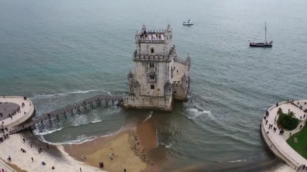 Lizbon Daki Belem Kulesi Şehrin Ünlü Simgesidir Hava Aracı Görüntüleri — Stok video