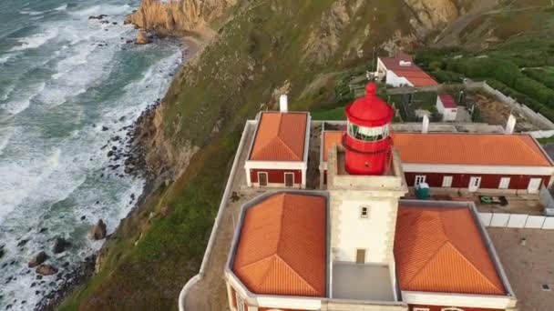 Кабо Рока Маяком Является Известной Достопримечательностью Португалии — стоковое видео