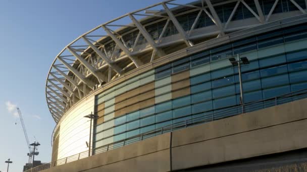 Famoso Estádio de Wembley Londres - LONDRES, INGLÊS - 10 DE DEZEMBRO DE 2019 — Vídeo de Stock