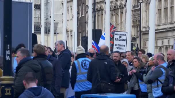 Manifestación antirracista en la plaza del Parlamento en Londres - LONDRES, INGLATERRA - 10 DE DICIEMBRE DE 2019 — Vídeo de stock