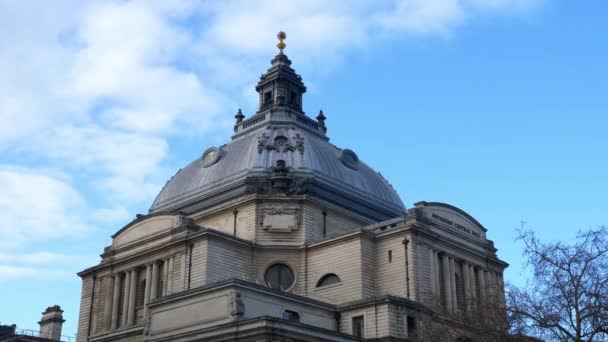 Central Hall Westminster em Londres - LONDRES, ENGLÂNDIA - 10 DE DEZEMBRO DE 2019 — Vídeo de Stock