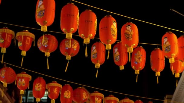 Kínai lámpások Londonban Kínai negyed - London, Anglia - December 10, 2019 — Stock videók