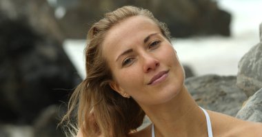 Portekiz 'in Atlantik Okyanusu kıyısındaki güzel Adraga Sahili - seyahat fotoğrafçılığı