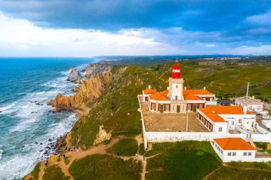 Cape Roca Sintra Doğal Park Okyanus Önü 'nde - hava görüntüsü - hava aracı görüntüsü
