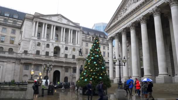 Bank of England in de stad Londen - Londen, Engeland - 11 december 2019 — Stockvideo