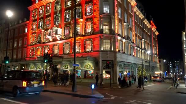 ロンドンのアメイジング・フォルトナムとメイソン店-ロンドン,イギリス- 2019年12月11日 — ストック動画