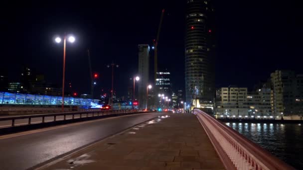 Blackfriars Bridge in London by night - London, England - December 11, 2019 — Αρχείο Βίντεο