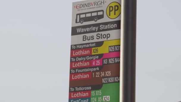 Busshållplats Edinburgh Edinburgh Storbritannien Januari 2020 — Stockvideo