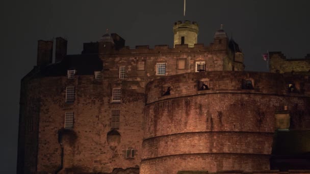 Κάστρο Του Εδιμβούργου Όμορφη Νυχτερινή Θέα Ταξιδιωτική Φωτογραφία — Αρχείο Βίντεο