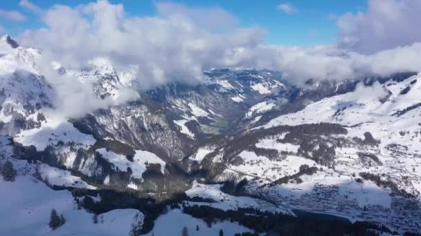 Vista Aérea Sobre Aldeia Engelberg Suíça Inverno Imagens Aéreas — Vídeo de Stock