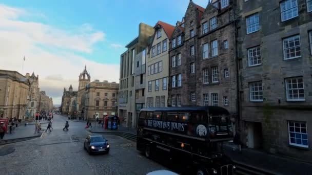 Driving Royal Mile Edinburgh Edinburgh Scotland January 2020 — Stok video