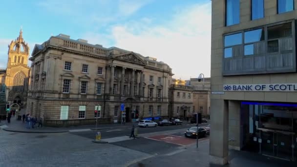 Driving Edinburgh Old Town Edinburgh Scotland January 2020 — Stockvideo