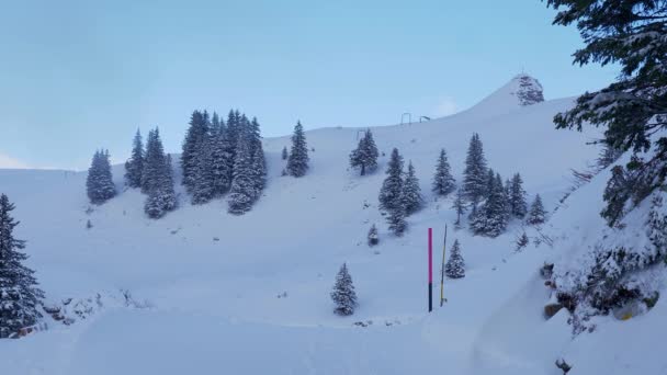 Maravilloso Paisaje Nevado Invierno Los Alpes Vista Aérea — Vídeo de stock