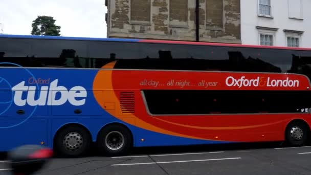 Oxford Tube Bus Shuttle Μεταξύ Οξφόρδης Και Λονδίνου Οξφόρδη Ηνωμένο — Αρχείο Βίντεο