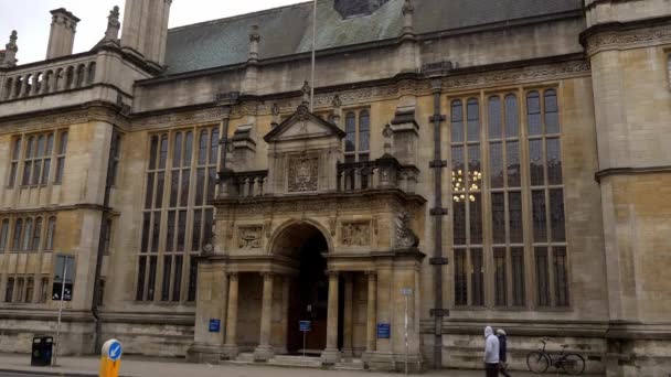 Prüfungsschulen Der High Street Oxford England Oxford Vereinigtes Königreich Januar — Stockvideo