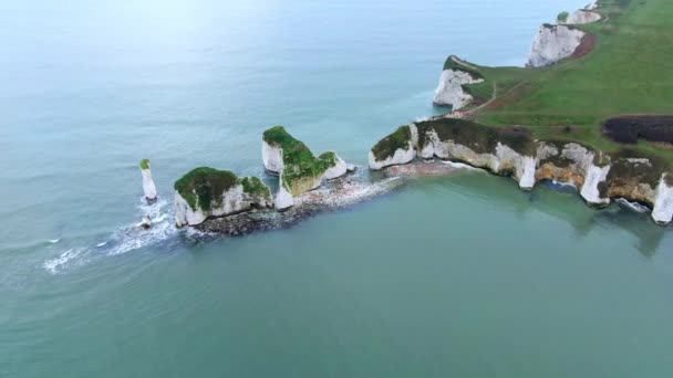 Oude Harry Rocks in Engeland - vanuit de lucht bekeken — Stockvideo