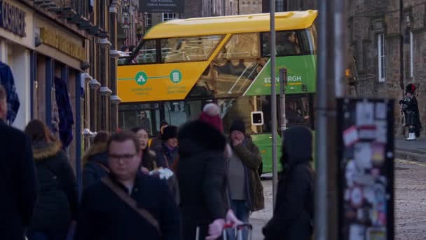 Cityscapes of Edinburgh Scotland - EDINBURGH, SCOTLAND - JANUARY 10, 2020 — Stock Video