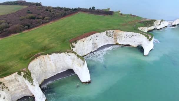 Spectacular Aerial View Old Harry Rocks England Aerial Footage — Stock Video
