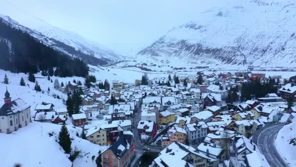 Vlucht Besneeuwde Dalen Bergen Winter Luchtfoto — Stockvideo