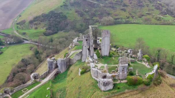 Amazing Corfe Castle Engeland Van Bovenaf Vanuit Lucht Bekeken — Stockvideo