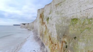 Seven Sisters - İngiltere 'nin güney kıyısındaki beyaz kayalıklar - hava görüntüleri
