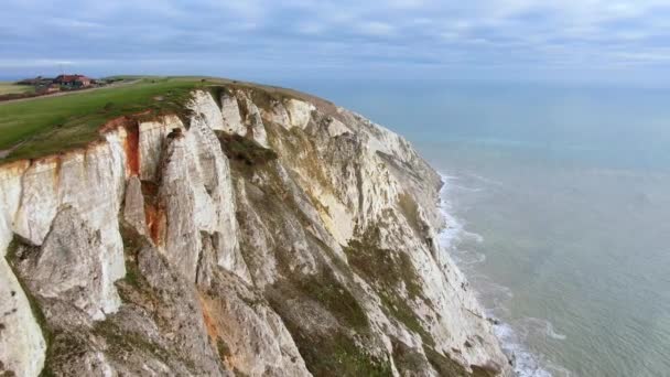 Białe Klify Wybrzeżu Anglii Zdjęcia Lotu Ptaka — Wideo stockowe