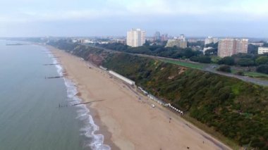Bournemouth plajı ve İngiltere 'deki rıhtım - hava görüntüleri