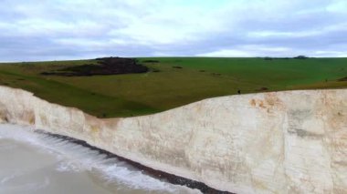 Seven Sisters - İngiltere 'nin güney kıyısındaki beyaz kayalıklar - hava görüntüleri