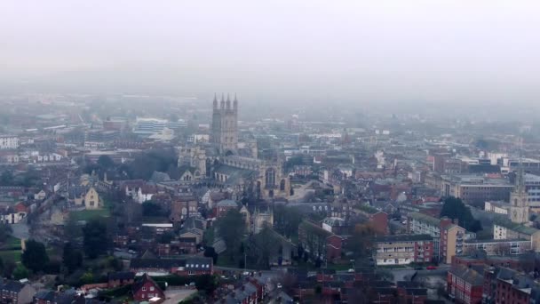 格洛斯特市和英格兰格洛斯特大教堂 空中观看镜头 — 图库视频影像